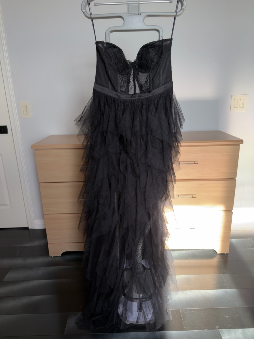 Black Strapless Ruffled Tulle Evening Dress